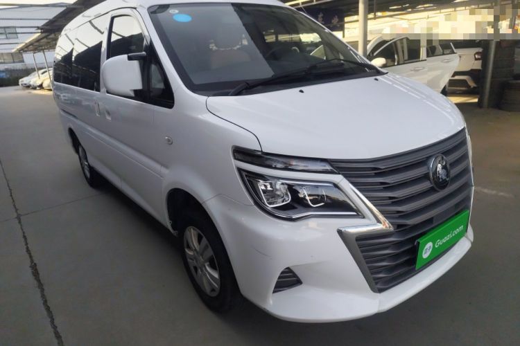 Used FORTHING Lingzhi 2022 Striving Version M5L 1.6L Base Model 7 Seats
