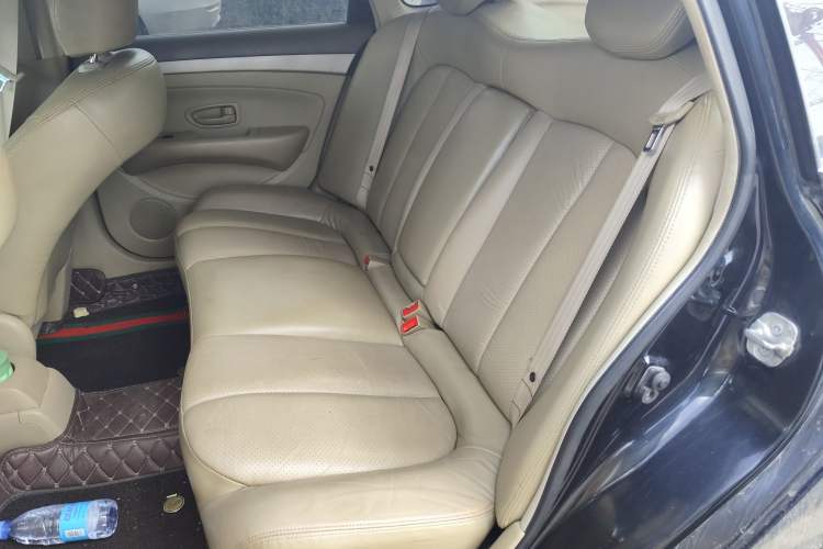 Used Nissan Sylphy 2012 Classic 1.6XL Manual Luxury Edition Left Rear Seat