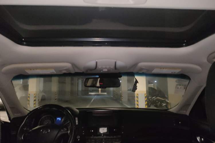 Used Infiniti Q70 2019 Q70L 2.0T Elite Plus Version