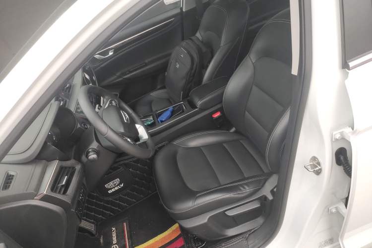 Used Geely Auto Emgrand GL 2021 UP 1.4T CVT Leading Edition
