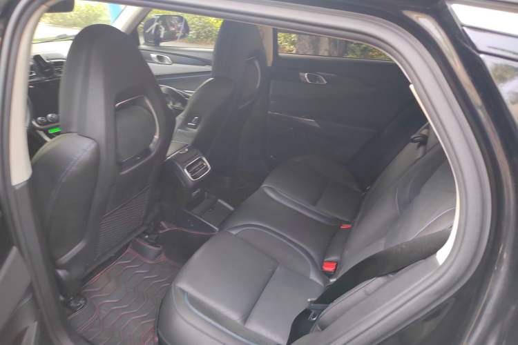 Used Lynk & Co 01 EM-P 2019 1.5T PHEV Pro