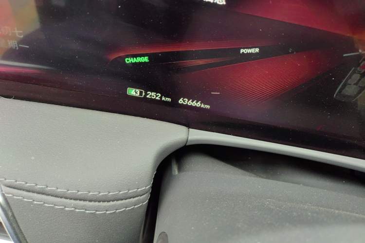 Used Hongqi E-HS9 2022 690 km Range Flagship Edition Six Seats
