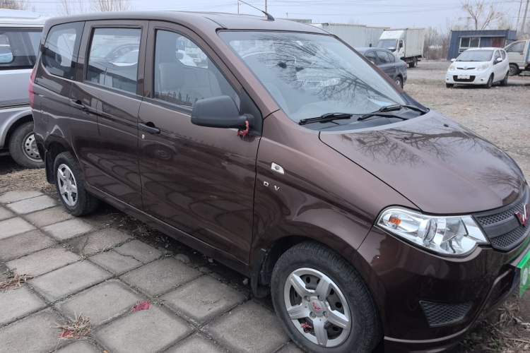 Used Wuling Hongguang 2015 1.5L S Basic Version China V Standard