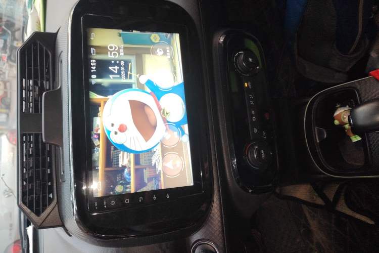 Used Roewe Clever 2021 302 km New Four-Seater Super-Efficient Version