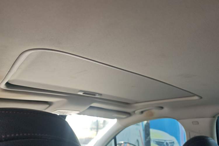 Used Citroen C5 2014 1.6T Automatic Luxury Model Headliner