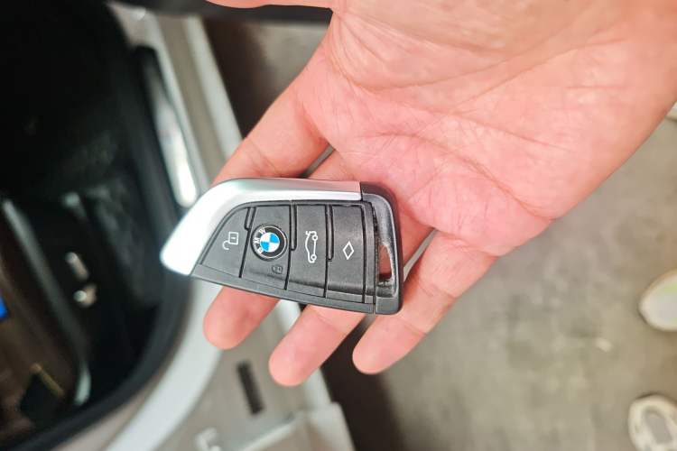 Used BMW X3 2021 xDrive28i M Sport Package Vehicle Key