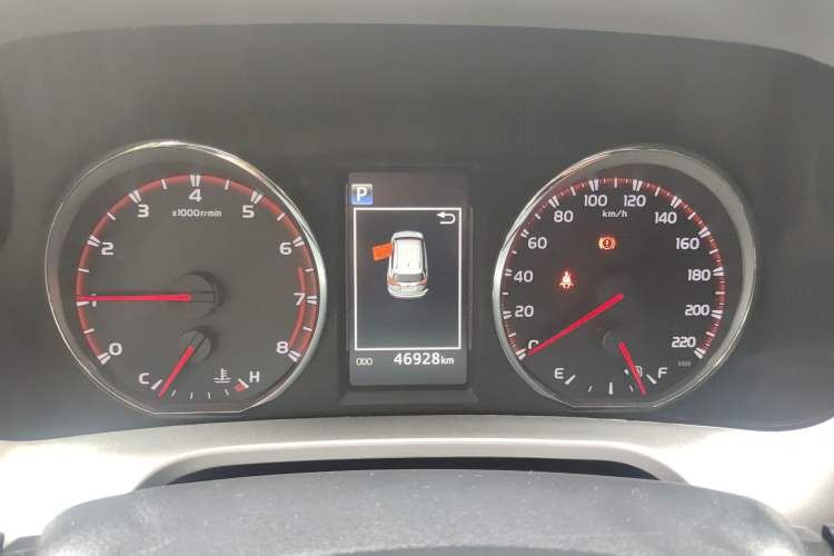 Used Toyota RAV4 2018 2.5L Automatic 4x4 Elite i Edition Instrument Cluster