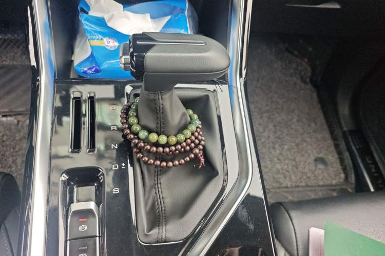 Used Wuling Asta 2021 1.5T CVT Star曜 Edition Gear Lever