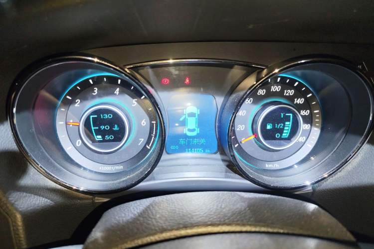 Used BAIC Senova D50 2014 1.5L manual standard version