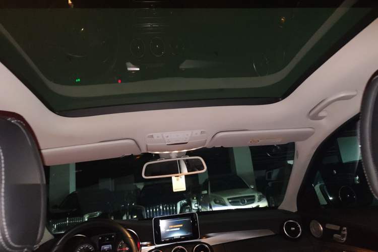 Used Mercedes-Benz C-Class 2016 C 200 L Sport Edition Headliner