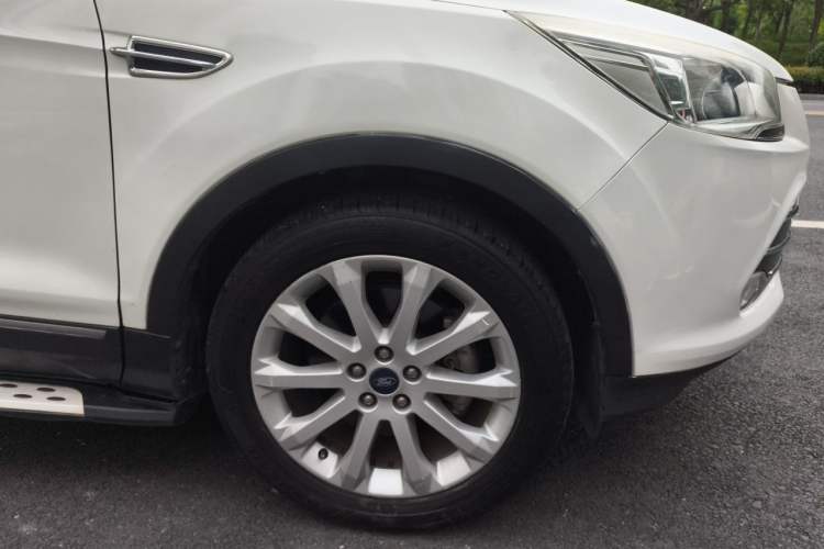 Used Ford Kuga 2015 1.5L GTDi Four-Wheel-Drive Elite Model
