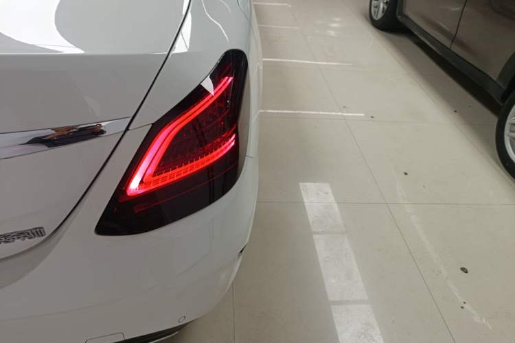 Used Mercedes-Benz C-Class 2021 C 260 L Sport Edition Right Rear Taillight