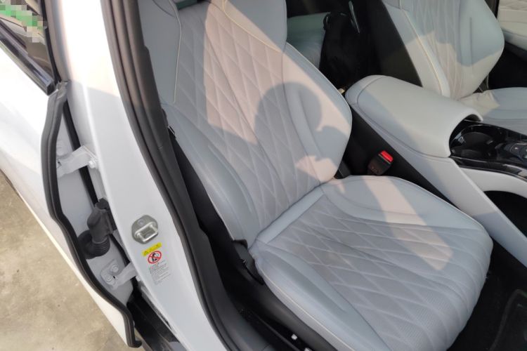 Used BYD Seal 2022 700 km Long-Range Rear-Wheel-Drive Version