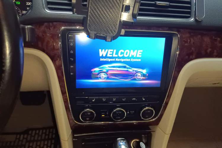 Used Volkswagen Passat 2013 1.8TSI DSG Ultimate Edition