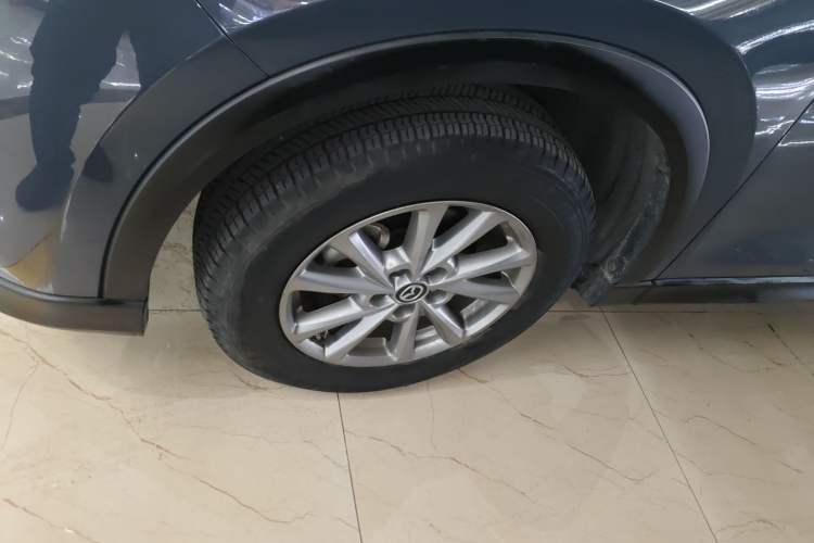 Used Mazda CX-5 2022 2.0L Automatic Two-Wheel Drive Smart Edition Left Front Wheel Hub