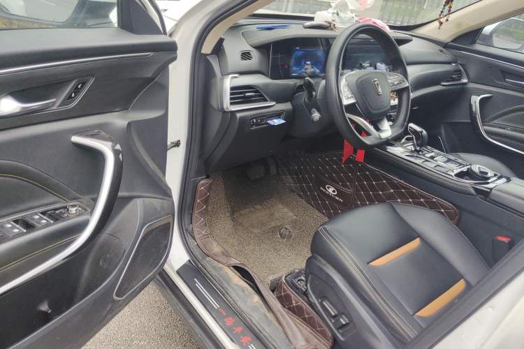 Used Bestune T77 2020 PRO 280 TID Automatic Luxury Model Driver Seat