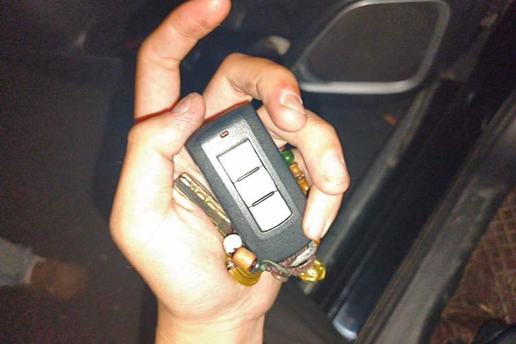 Used Mitsubishi Outlander 2020 2.4L 4x4 Zhi Xiang Edition 7-Seater