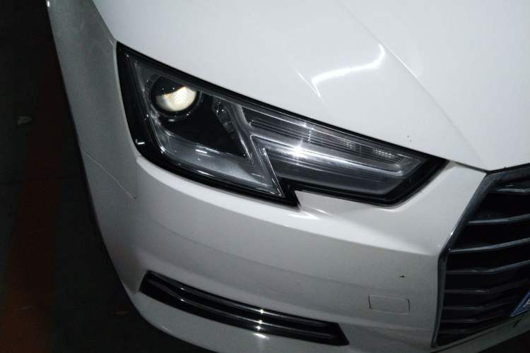 Used Audi A4L 2018 30th Anniversary Edition 30 TFSI Ambition Model