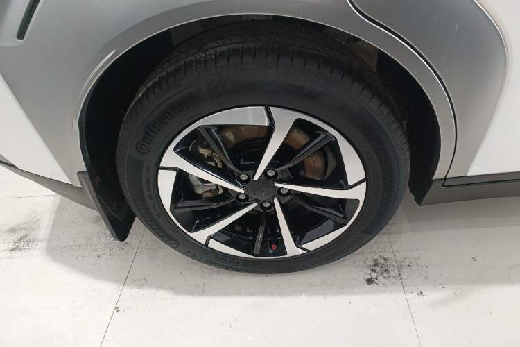 Used AION Y 2023 Plus 610 Smart Edition Ternary Lithium
