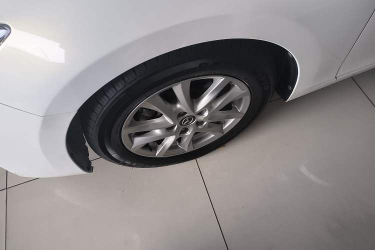 Used Mazda 3 Axela 2017 Sedan 1.5L Automatic Comfort Model Emission Standard China V