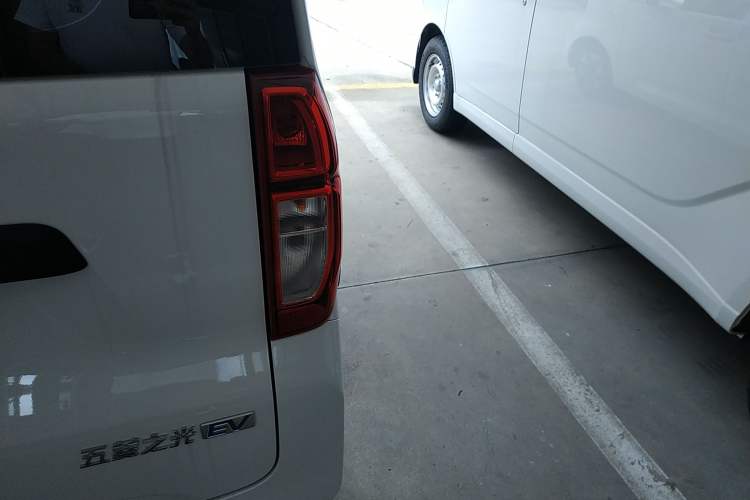 Used Wuling Zhiguang New Energy 2025 Comfort Model