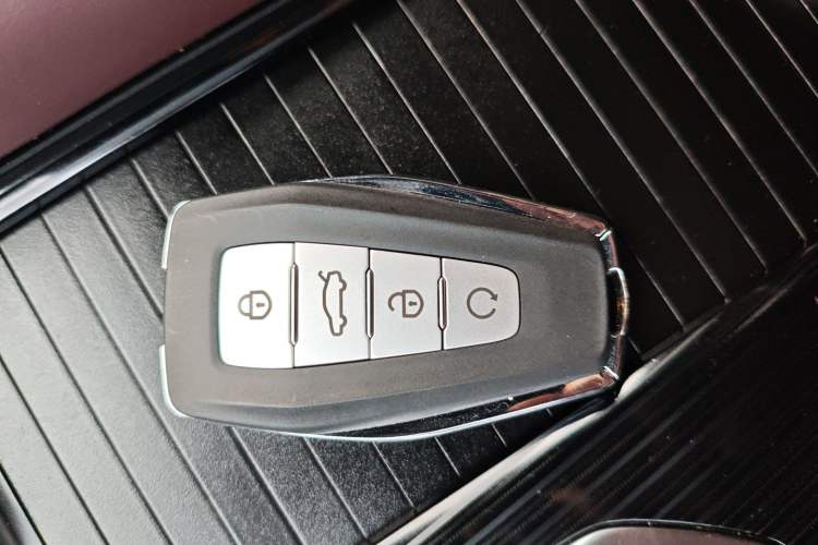 Used Geely Auto Monjaro L 2021 2.0TD DCT EVO Two-Wheel Drive Smart Luxury Version