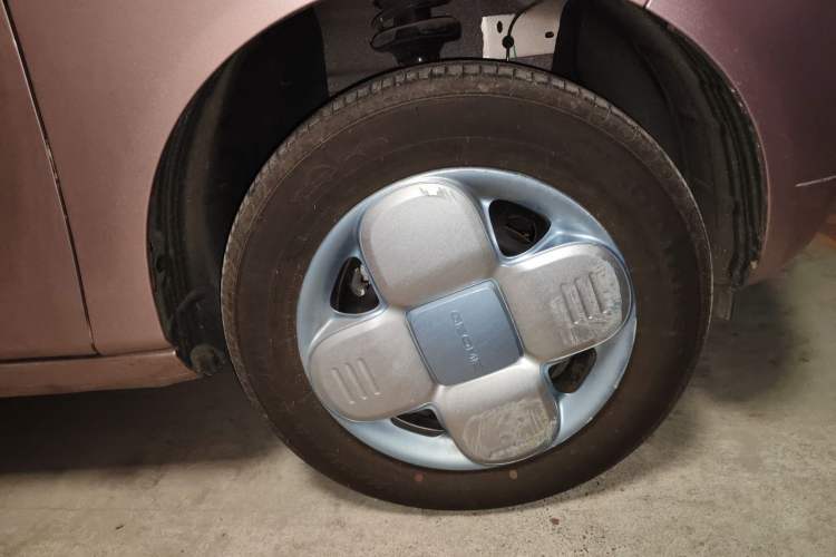 Used Geely Galaxy Panda 2024 Panda Mini 200km Endurance Bear
