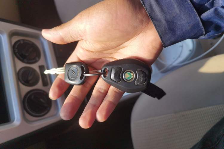 Used Geely Auto Liberty Ship 2011 1.3L Manual Fashion Edition Vehicle Key