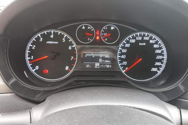 Used Nissan Tiida 2011 1.6T M-CVT Cool Edition