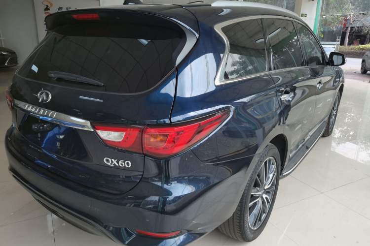Used Infiniti QX60 2016 2.5 S/C Hybrid Two-Wheel-Drive Excellence Edition China V Standard