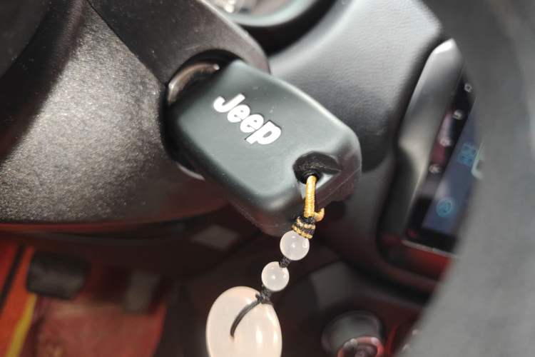 Used Jeep Renegade 2018 Connected Large Screen Version 180T Automatic Kinetic Edition+
