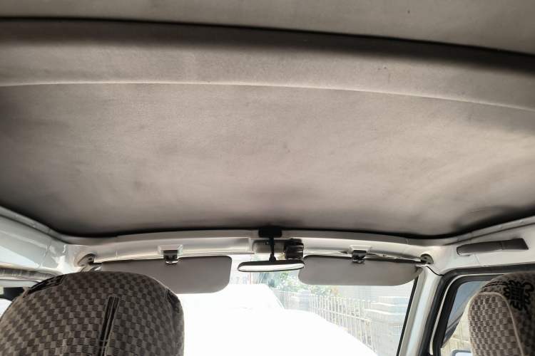 Used Wuling Rongguang 2019 1.5L Extended-Body Van Base Model with 5 Seats Headliner