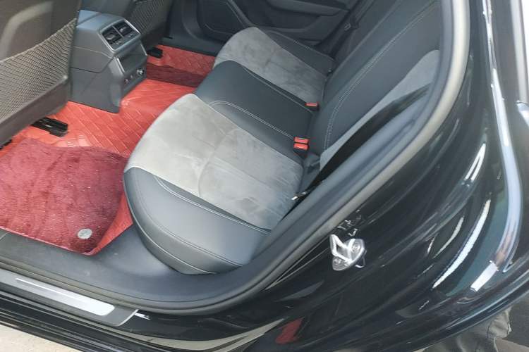 Used Audi A6L 2024 40 TFSI Luxury Dynamic Edition
