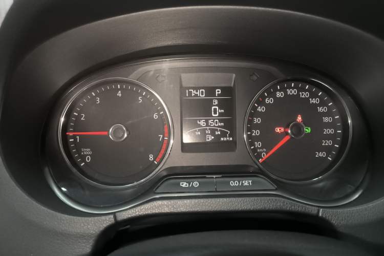 Used Volkswagen Polo 2016 1.6L Automatic Comfort Model
