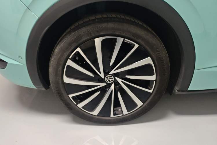 Used Volkswagen ID.4 X 2023 Ultra-Intelligent Long-Range Version
