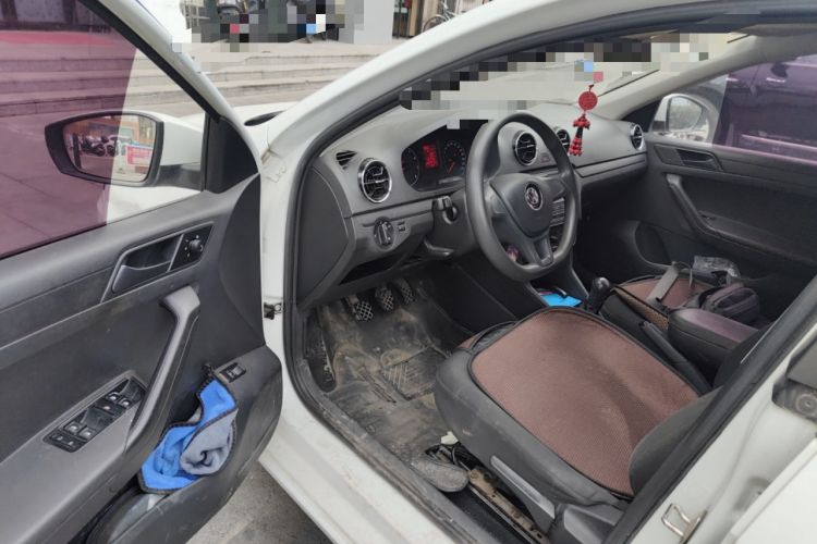 Used Volkswagen Jetta 2019 Dream Edition 1.4L Manual Fashion Version