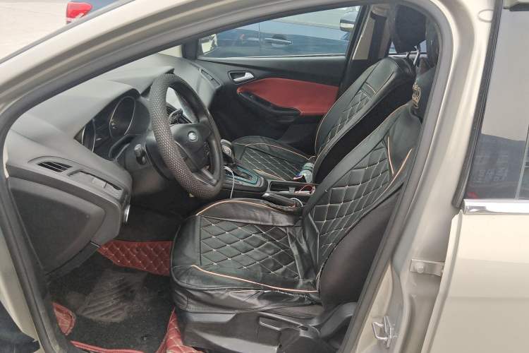 Used Ford Focus 2015 Hatchback 1.6L Automatic Comfort Model