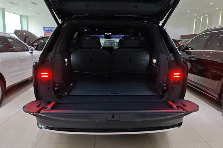 Used Zeekr 9X 2025 Ultra Edition
