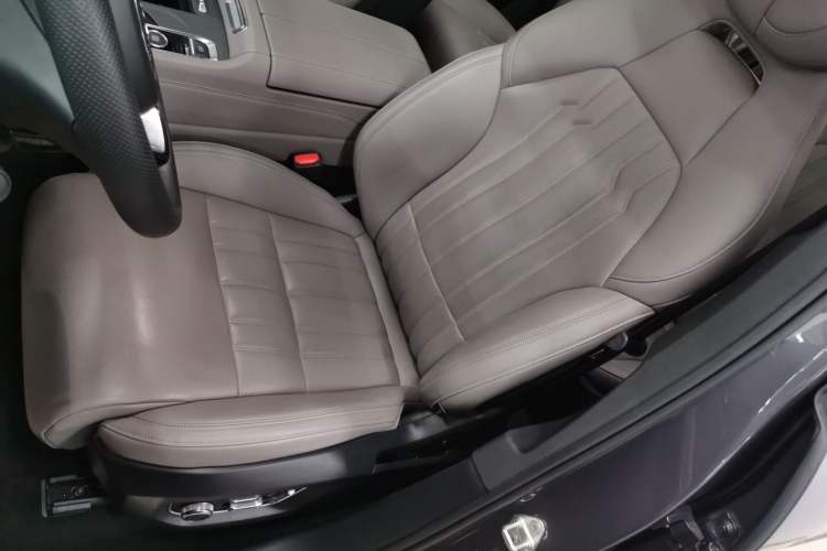 Used Lynk & Co 09 EM-P 2023 2.0TD EM-P Long-Range Version PM Six-Seater