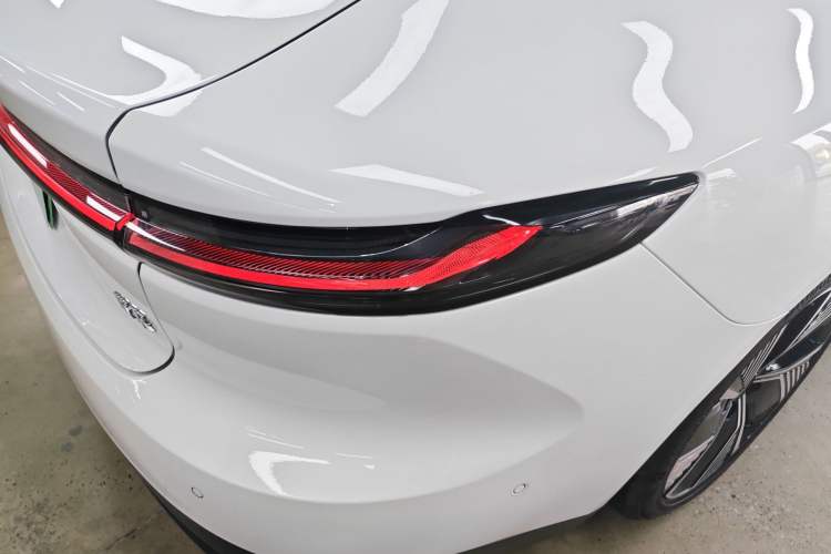 Used Nio ET7 2024 75 kWh Executive Edition
