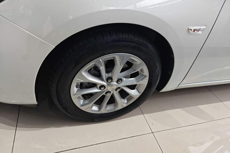 Used Chevrolet Monza 2024 1.5L Dual-Clutch Enjoyment Edition Left Front Wheel Hub