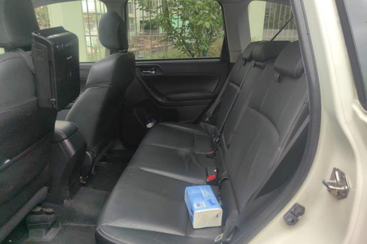 Used Subaru Forester 2014 2.0i Automatic Luxury Edition Left Rear Seat