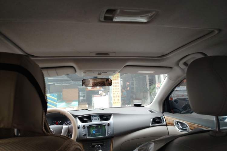 Used Nissan Sylphy 2014 1.6XV CVT Deluxe Edition Headliner