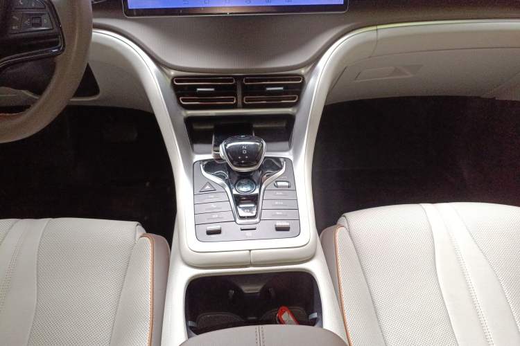 Used BYD Song Pro New Energy 2023 Champion Edition DM-i 110KM Excellence Model
