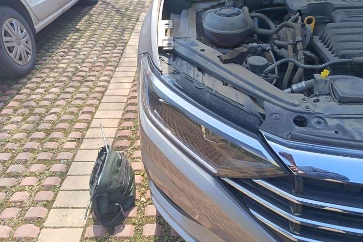 Used Volkswagen Sagitar 2020 280TSI DSG Comfort Version China VI Standard Right Front Headlight