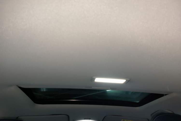 Used Geely Auto Emgrand 2022 4th Generation 1.5L CVT Flagship Model
