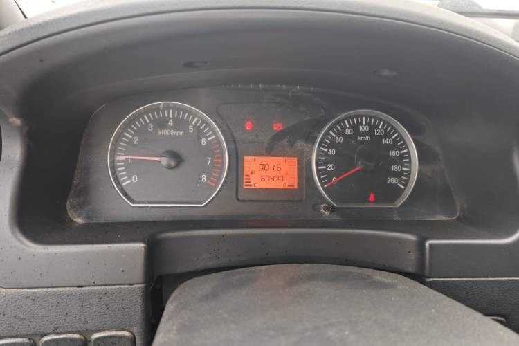 Used FORTHING Lingzhi 2013 V3 1.5L 5-Seat Standard Model I
