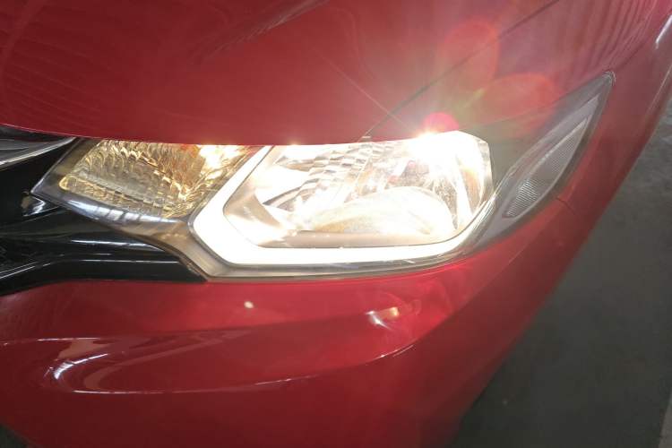 Used Honda Fit 2018 1.5L CVT Comfort Sunroof Version
