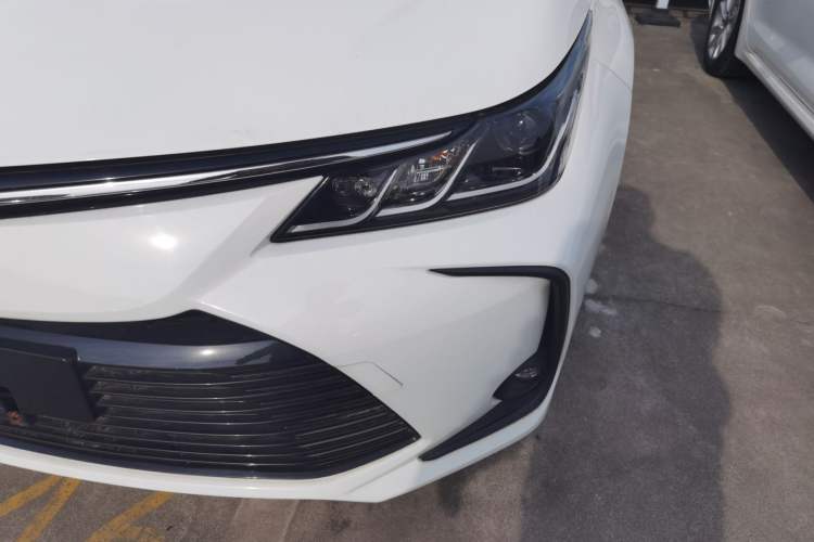 Used Toyota Corolla 2021 Dual-Motor 1.8L E-CVT Elite Edition
