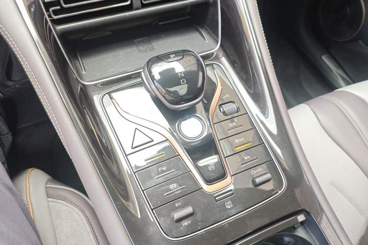 Used BYD Frigate 07 2023 DM-i 205KM Flagship Model